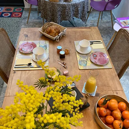 Le Petit Ecrin, étonnante à 80 M De La 3*